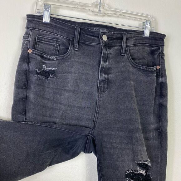 Judy Blue High Waist Black Distressed Denim Skinny Capri Jeans Size 11/30 - Picture 4 of 7